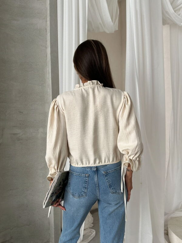 Stone Cream Lace Detailed Blouse - Image 3